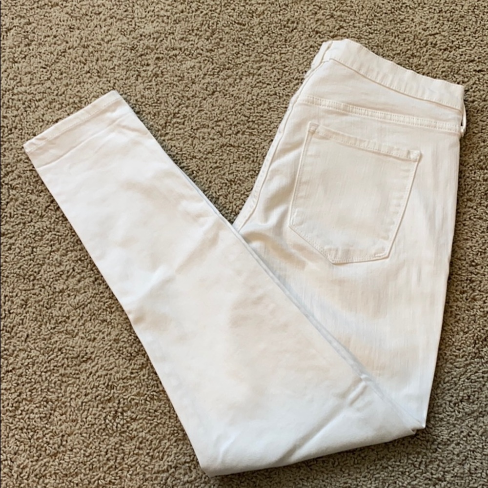 Banana Republic White Jeans